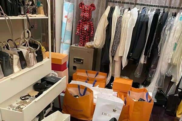 登封市回收一线品牌衣服